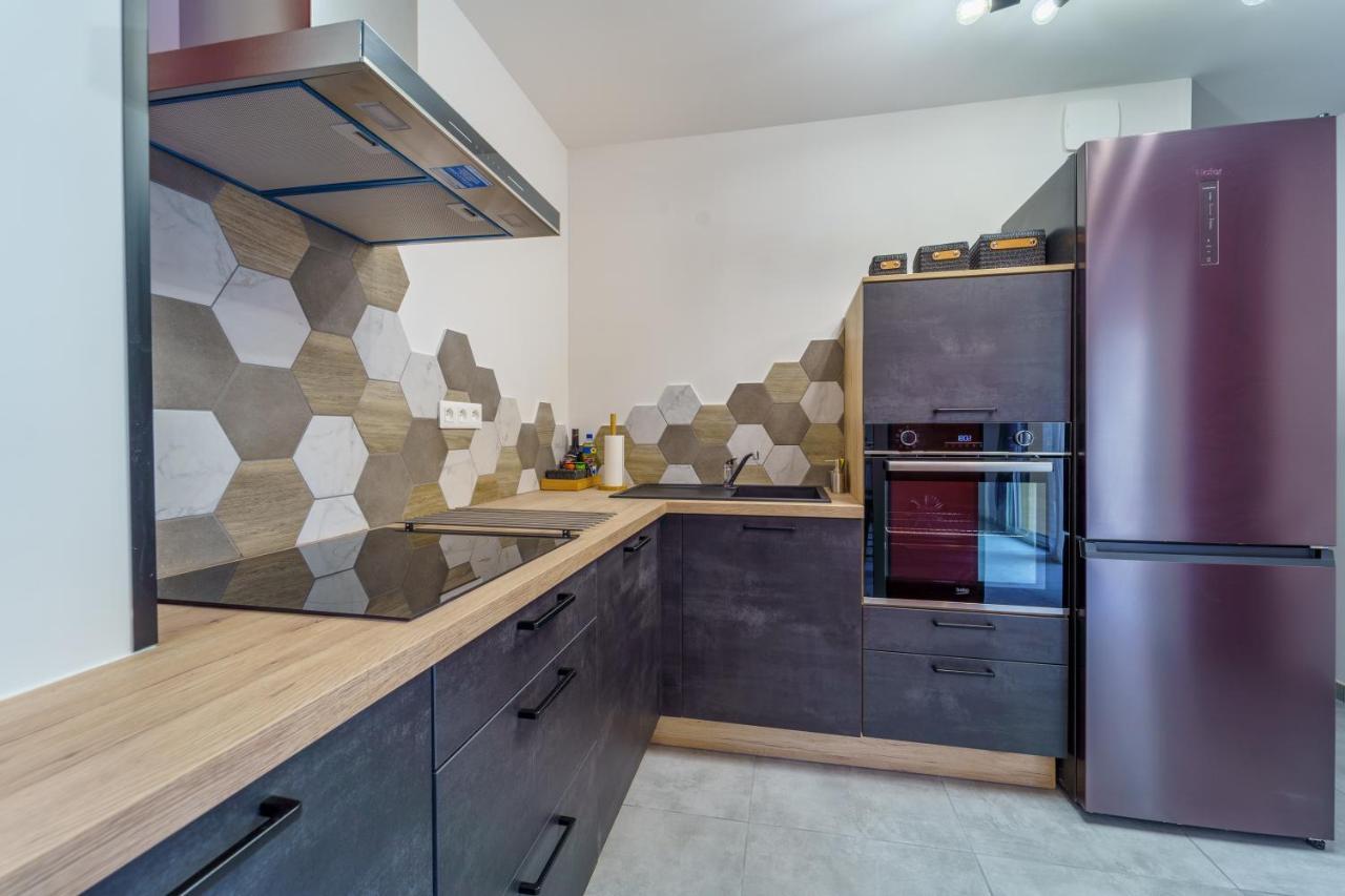 Hébergement de vacances Maisons Calmes Avec Terrasses Et Garages Centre-ville B Et C